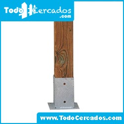Anclaje para poste cuadrado 9 X 9 cm.